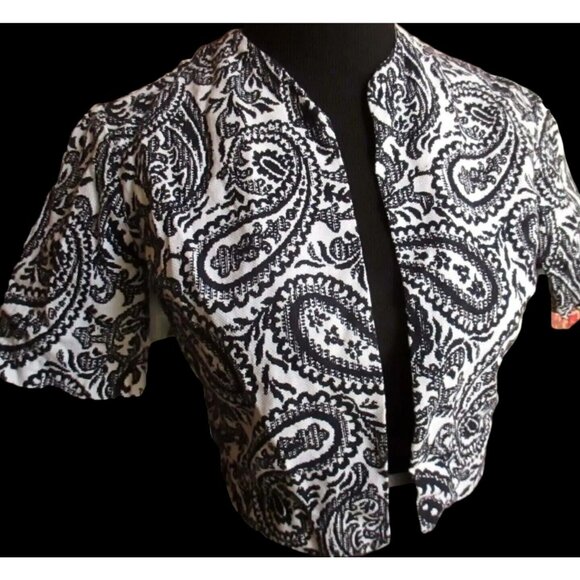 1OF1 Small Cropped Jacket 1960's Vintage Black & White Paisley Short Sleeve - Picture 1 of 3